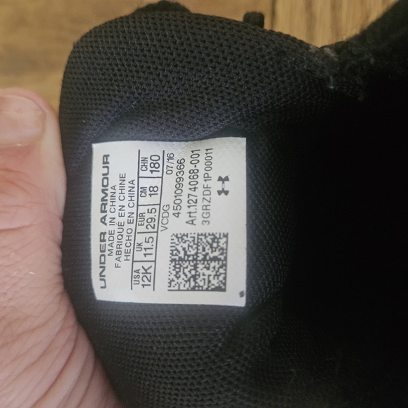 Under Armour Basketball Shoes Size 12k - Picture 6 of 6